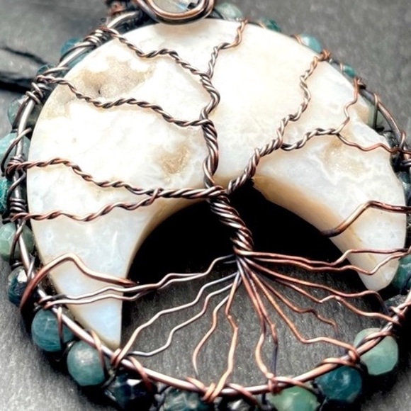 White Lace Agate Crescent Moon Tree Of Life Copper Wrapped Boho Necklace - Picture 3 of 16